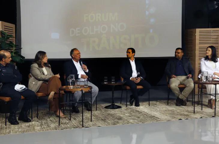 Motoristas de aplicativo protestam contra regulamentação em Campo Grande e votação é adiada