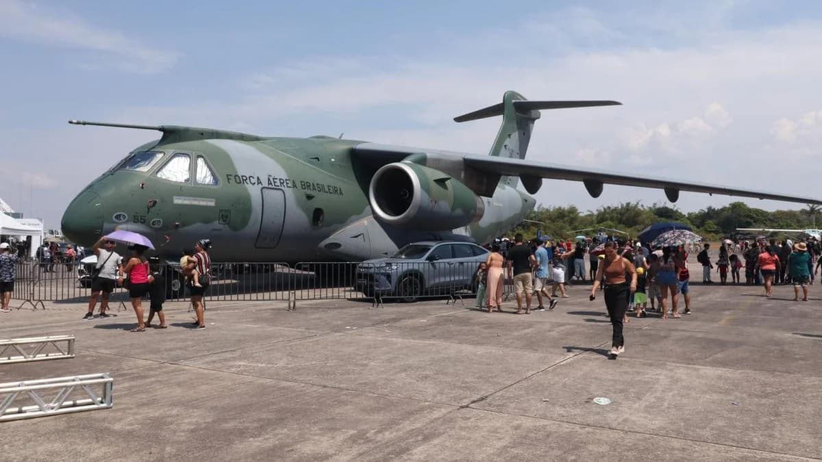 Domingo Aéreo 2026 reúne aeronaves, viaturas militares e feira de empreendedores em Manaus
