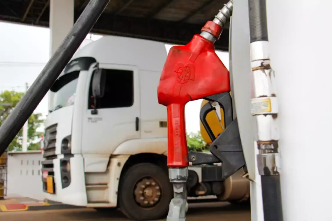 Guerra no Irã faz diesel subir 20,85% em Campo Grande em pouco mais de um mês