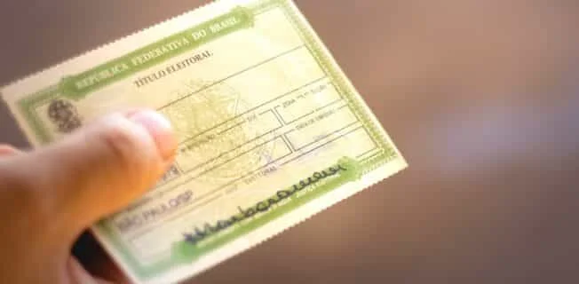 TSE alerta para golpe que simula cobrança por regularização do título de eleitor