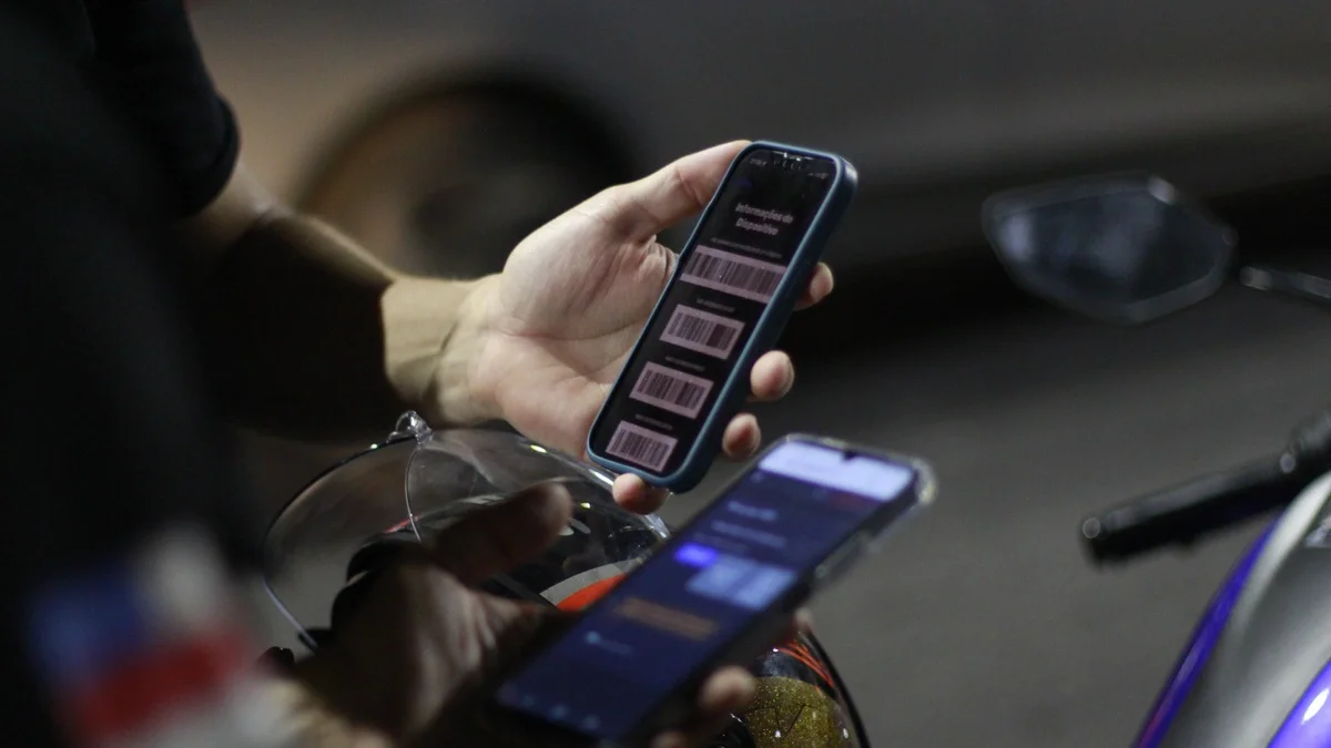 RecuperaFone divulga lista com 1,5 mil nomes para devolução de celulares no AM; saiba como conferir