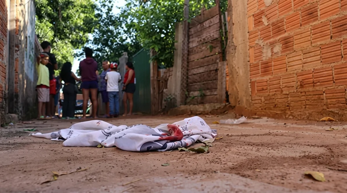 Homem confessa assassinato a pedradas no Bairro Tiradentes em Campo Grande
