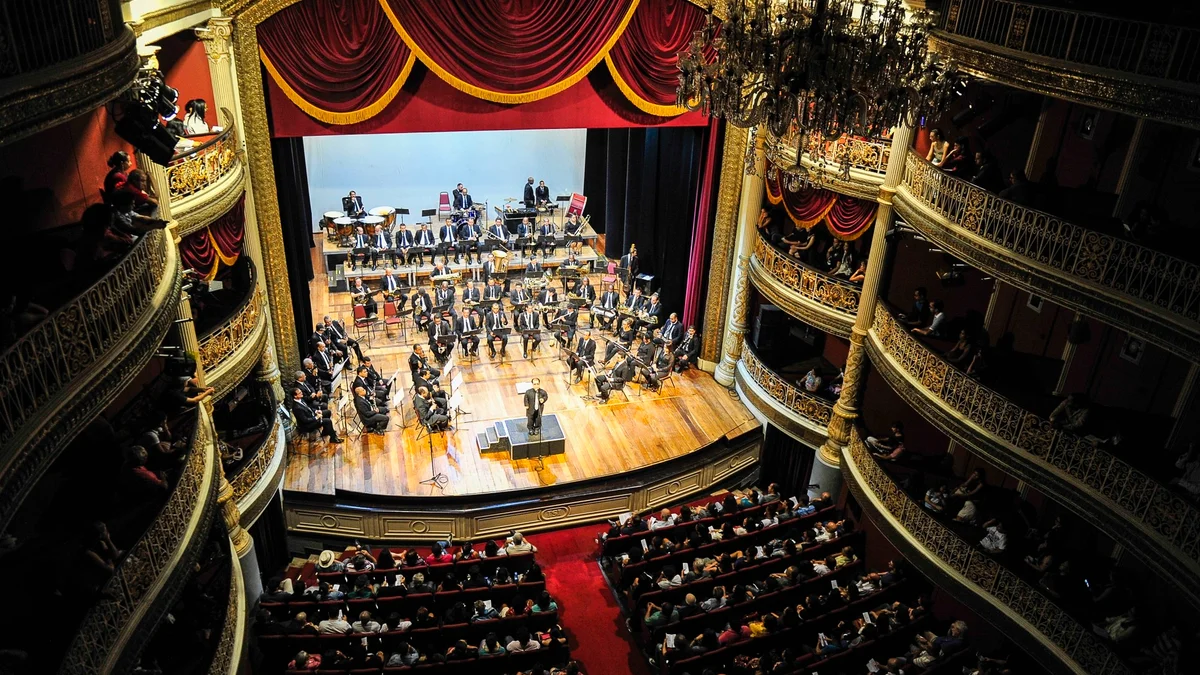 Banda Sinfônica do Recife faz dois concertos no Teatro de Santa Isabel