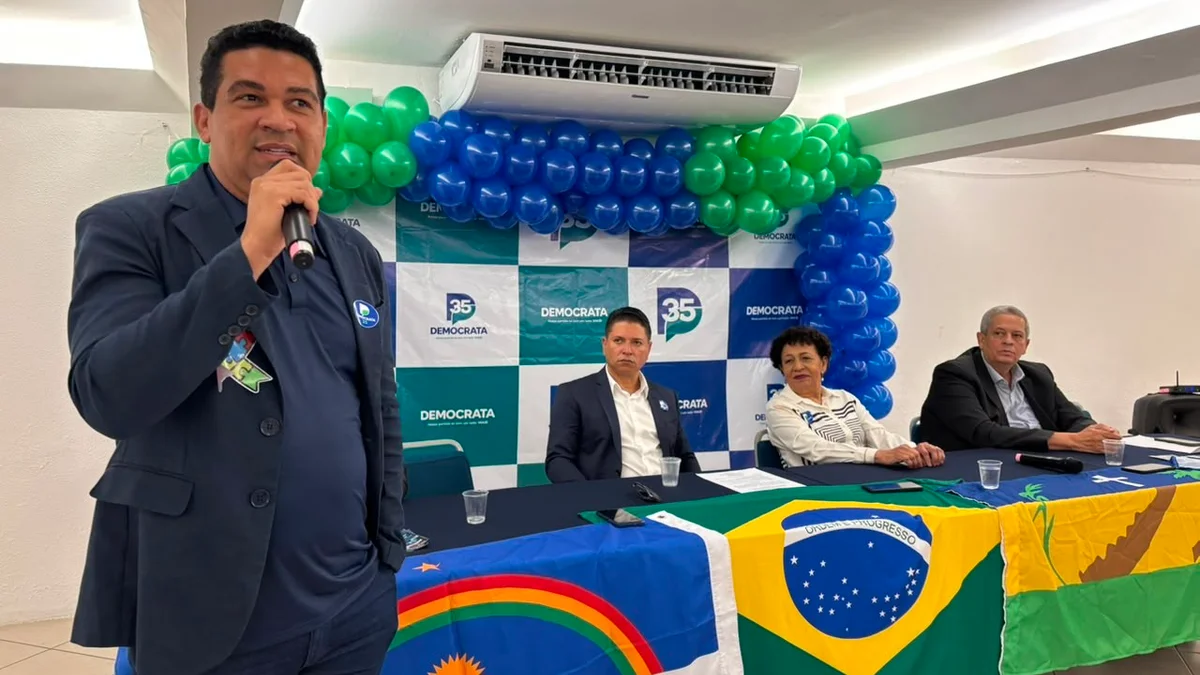 Em plano de governo, Professor Jeremias promete hospital evangélico, escolas militares, instituto estadual de robótica e IA e banco estadual